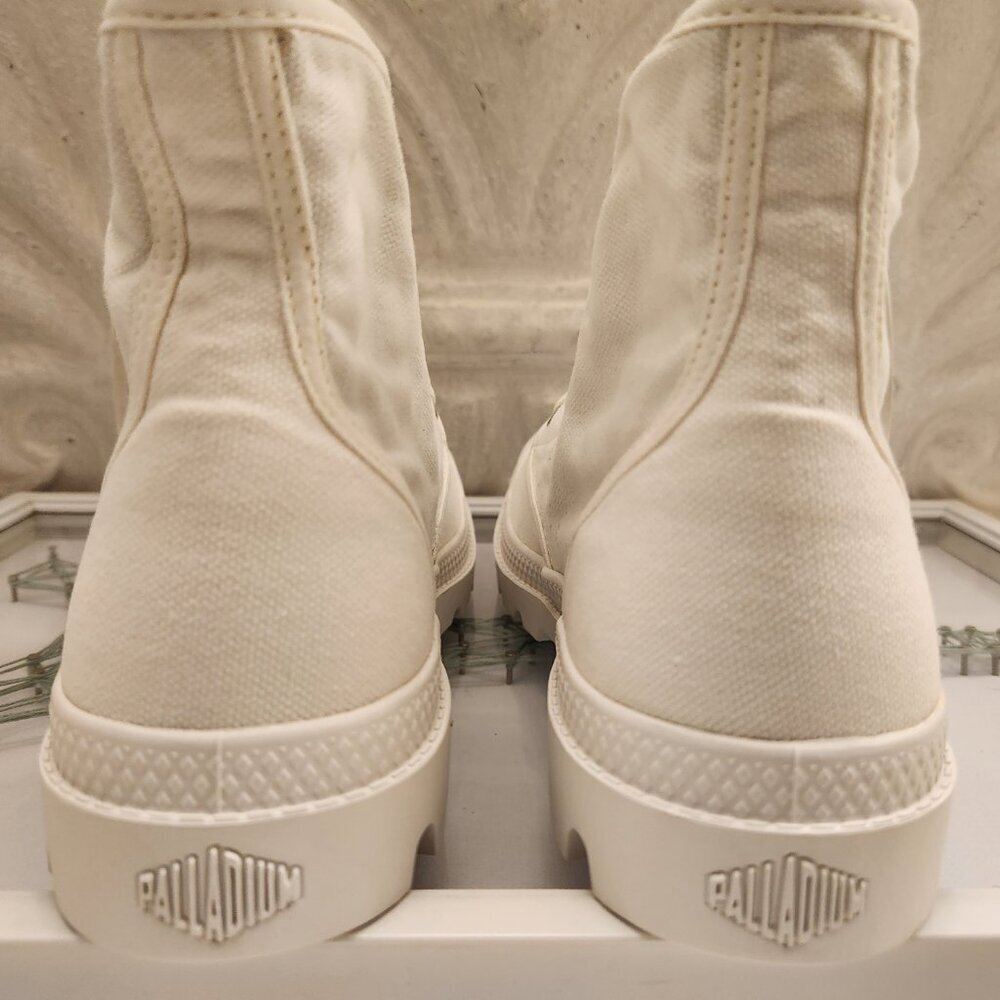 Palladium Star White Hight top sneakers. "Pampa Hi" NIB. Size 9 - Picture 5 of 12